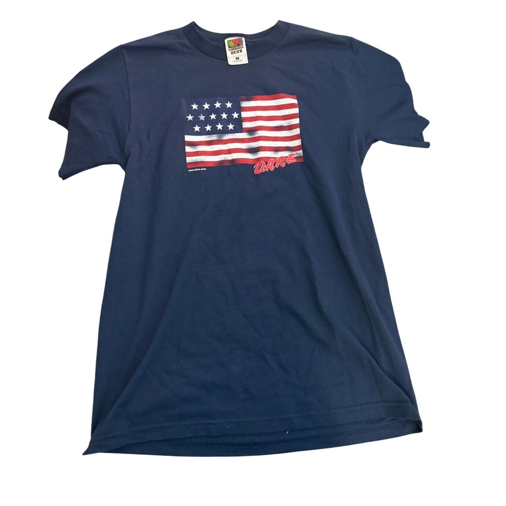 Vintage 2000's Y2K DARE Graphic American Short Sleeve Navy Crewneck Tee Small‎